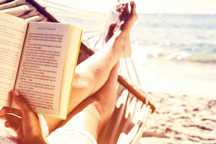 Consigli di lettura estivi: 12 libri in cui la casa è protagonista