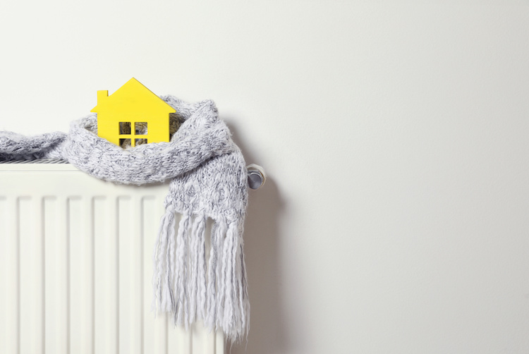 Come usare il riscaldamento per una casa più calda e bollette meno care
