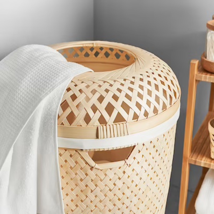Betulla, cotone, bambù e vetro riciclato vestono i nuovi complementi di Ikea