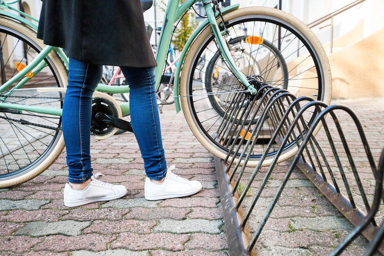 Dove Parcheggiare le Biciclette nel Condominio: Regole e Limitazioni