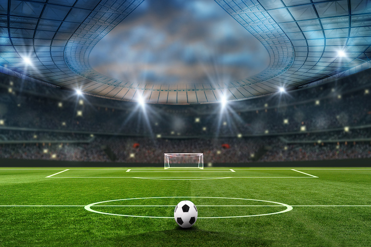 Amazon Prime, Sky, Dazn per Seguire il calcio: i Costi per gli Abbonamenti