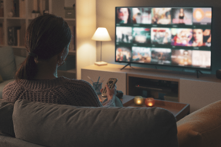 Qual è la giusta distanza tra TV e Divano? Ecco Cosa Sapere