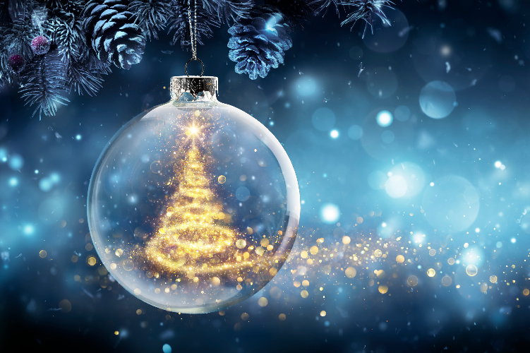 Luci di Natale e caro bollette: come risparmiare senza rinunciare alle  decorazioni