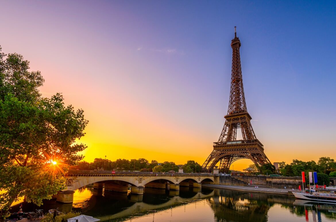 Tour Eiffel di Parigi